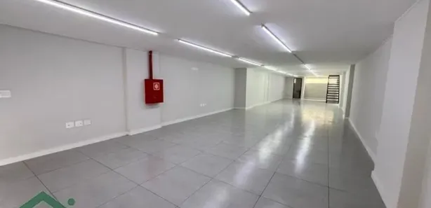 Loja / Salão / Ponto Comercial para alugar, 236m² no Centro, Nova Friburgo