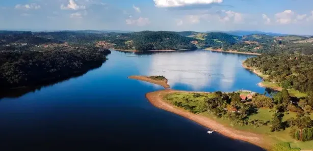 Casa de Condomínio com 4 Quartos à venda, 500m² no Ibiúna, Ibiúna