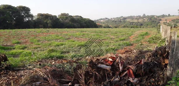 Fazenda / Sítio / Chácara com 3 Quartos à venda, 1750m² no Jundiaquara, Araçoiaba da Serra
