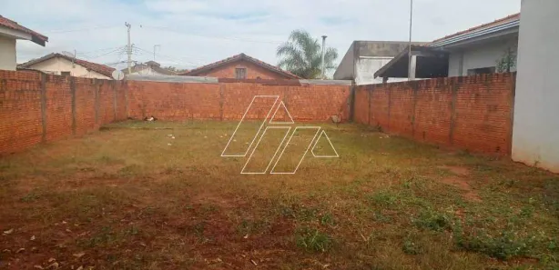 Terreno / Lote / Condomínio para alugar, 200m² no Centro (Lácio), Marília