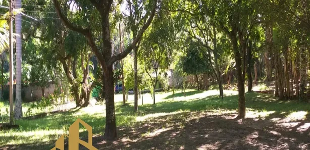 Fazenda / Sítio / Chácara com 6 Quartos à venda, 30000m² no Rosa Machado, Piraí