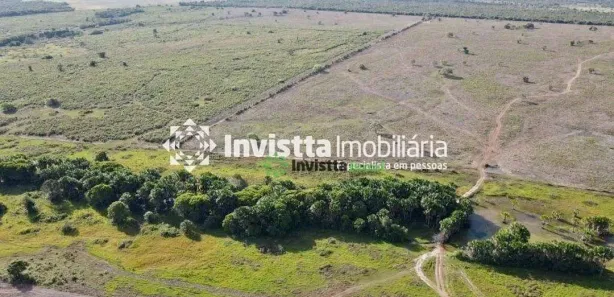 Fazenda / Sítio / Chácara com 4 Quartos à venda, 890m² no Centro, Cristalândia