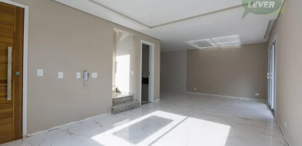Sobrado com 4 Quartos para alugar, 254m² no Bacacheri, Curitiba