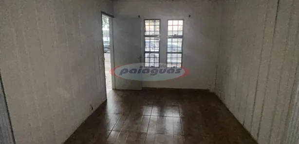 Casa com 4 Quartos para alugar, 100m² no Zona 03, Maringá