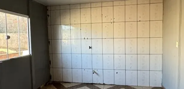 Casa com 2 Quartos para alugar, 10m² no Jardim Kroll, Telêmaco Borba