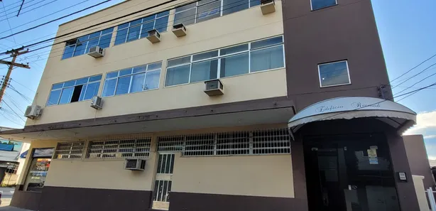 Loja / Salão / Ponto Comercial à venda, 35m² no Centro, Resende