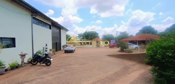 Fazenda / Sítio / Chácara com 2 Quartos para alugar, 1000m² no Estância Jóckei Club, São José do Rio Preto