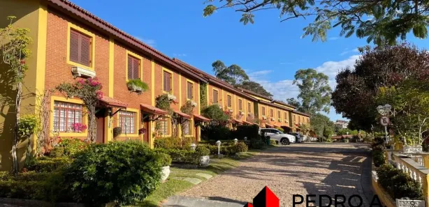 Casa de Condomínio com 2 Quartos à venda, 100m² no Estância Suíça, Serra Negra