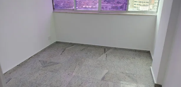 Conjunto Comercial / Sala para alugar, 128m² no Jardim Vinte e Cinco de Agosto, Duque de Caxias