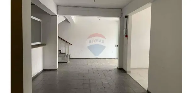 Prédio Inteiro para alugar, 747m² no Centro, Bragança Paulista