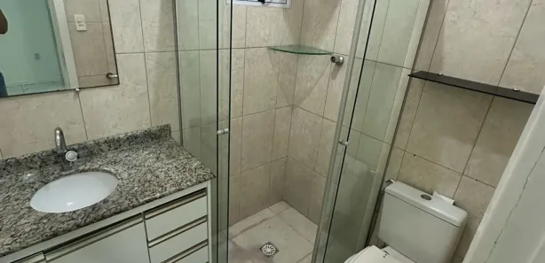 Casa com 4 Quartos para venda ou aluguel, 250m² no Buraquinho, Lauro de Freitas
