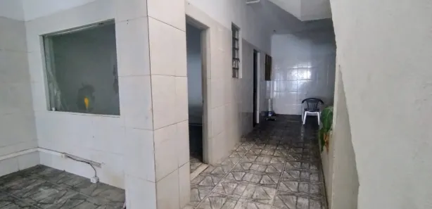 Galpão / Depósito / Armazém para alugar, 270m² no Santo Cristo, Rio de Janeiro