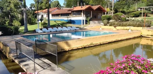 Fazenda / Sítio / Chácara com 4 Quartos à venda, 1000m² no Terras de São José, Mairinque