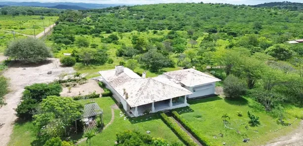 Fazenda / Sítio / Chácara com 9 Quartos à venda, 152000m² no Área Rural de Gravatá, Gravatá