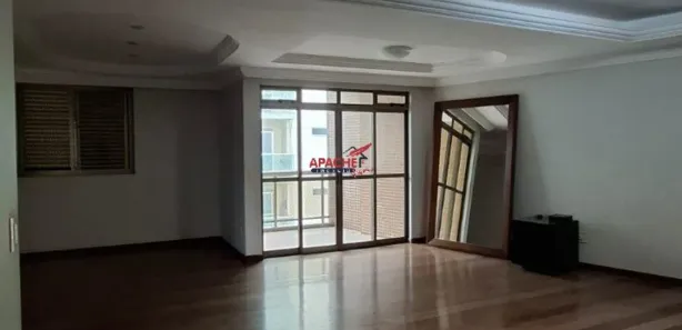 Apartamento com 3 Quartos para venda ou aluguel, 162m² no Centro, Viçosa