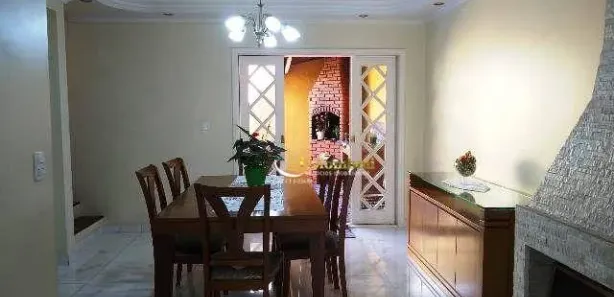 Casa de Condomínio com 4 Quartos à venda, 250m² no Jardim São Caetano, São Caetano do Sul