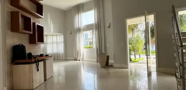 Casa de Condomínio com 4 Quartos à venda, 380m² no Jardim Brasília, Resende