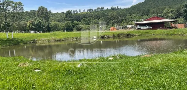Fazenda / Sítio / Chácara com 2 Quartos à venda, 100m² no , Guaraniaçu