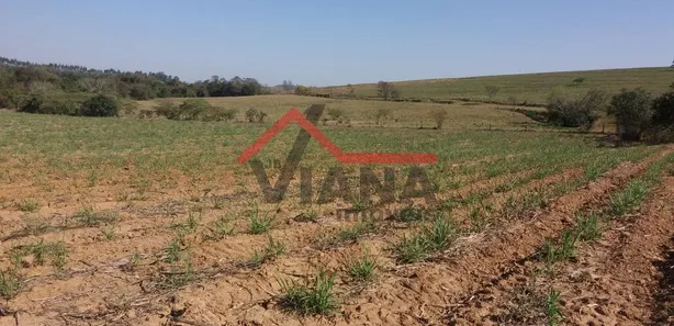 Fazenda / Sítio / Chácara à venda, 121000m² no , Capivari