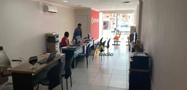 Loja / Salão / Ponto Comercial para venda ou aluguel, 200m² no Centro, Campina Grande