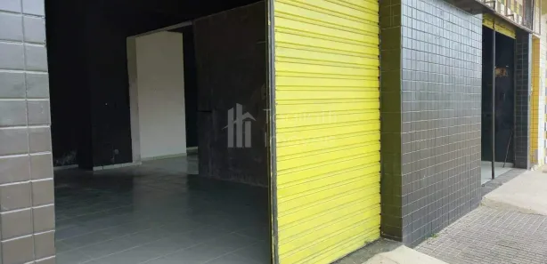 Loja / Salão / Ponto Comercial à venda, 30m² no Balneário São Pedro, São Pedro da Aldeia