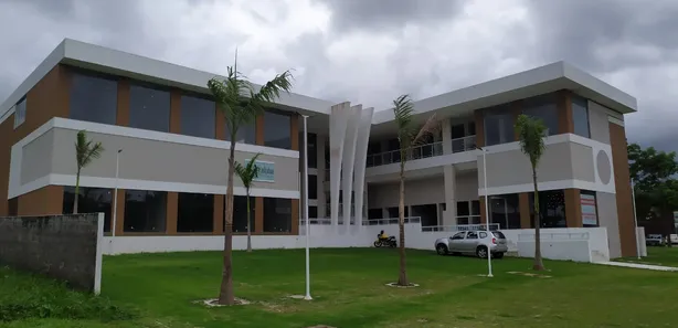 Loja / Salão / Ponto Comercial à venda, 20m² no Vila de Abrantes (Abrantes), Camaçari
