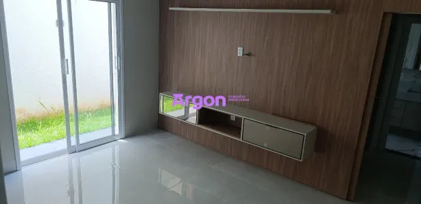 Casa com 4 Quartos à venda, 196m² no Residencial Condomínio Jardim Veneza, Senador Canedo