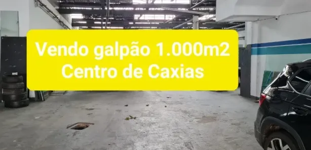 Galpão / Depósito / Armazém à venda, 1000m² no Centro, Duque de Caxias
