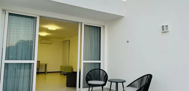 Casa de Condomínio com 5 Quartos para alugar, 350m² no Busca Vida (Abrantes), Camaçari