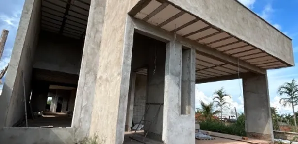 Casa de Condomínio com 4 Quartos à venda, 380m² no Zona Rural, Hidrolândia