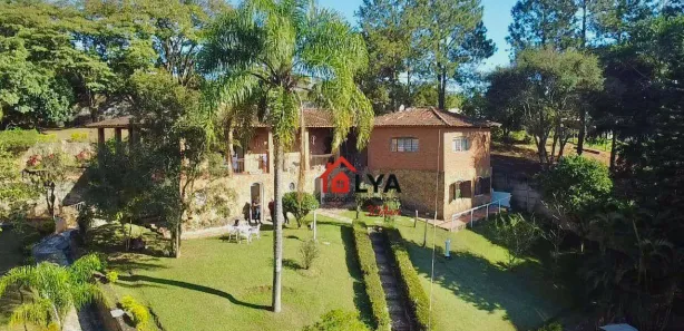Fazenda / Sítio / Chácara com 6 Quartos para venda ou aluguel, 434m² no Jardim Maracanã, Atibaia