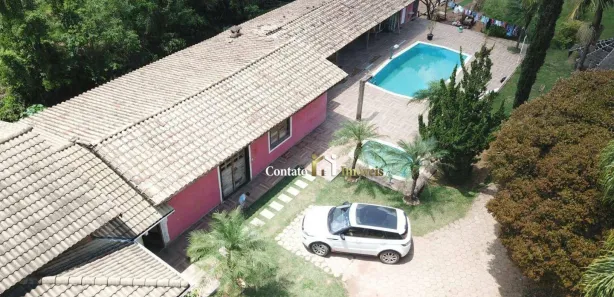 Fazenda / Sítio / Chácara com 7 Quartos para alugar, 600m² no Pinheiral II, Atibaia