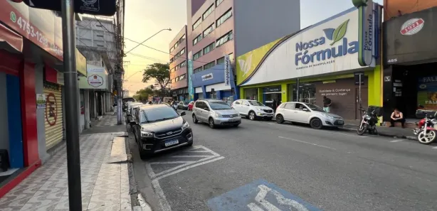 Conjunto Comercial / Sala para alugar, 50m² no Centro, Suzano
