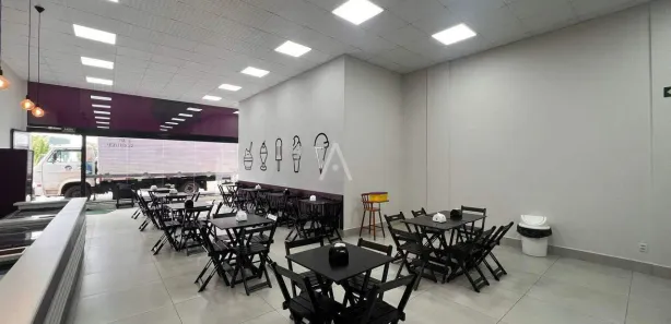 Loja / Salão / Ponto Comercial à venda, 152m² no Brasília, Cascavel