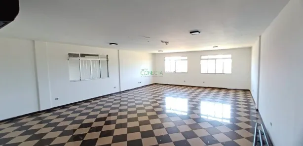 Fazenda / Sítio / Chácara com 3 Quartos à venda, 200m² no Chácara Santa Maria, Cambé