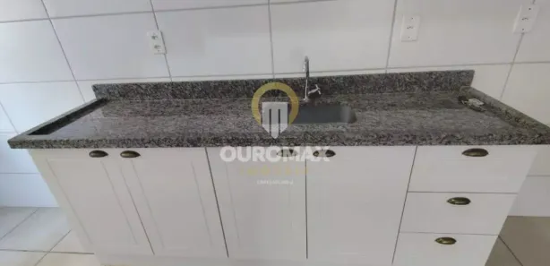 Apartamento com 2 Quartos para alugar, 48m² no Jardim Ouro Verde, Ourinhos
