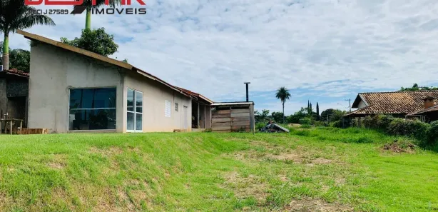 Fazenda / Sítio / Chácara com 2 Quartos à venda, 1000m² no , Jaguariúna