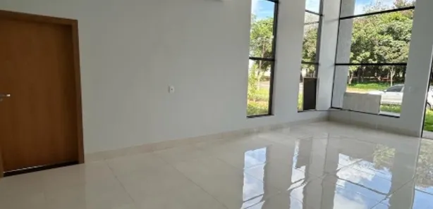 Casa de Condomínio com 3 Quartos à venda, 270m² no Centro, Hidrolândia