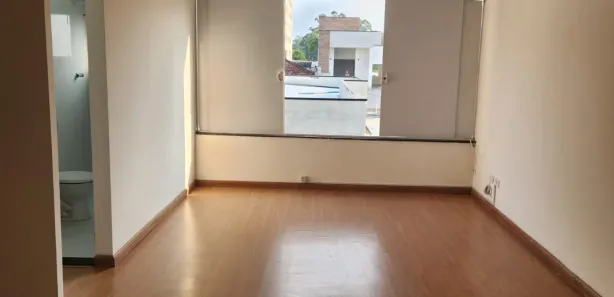 Conjunto Comercial / Sala para alugar, 32m² no Vila Noêmia, Mauá
