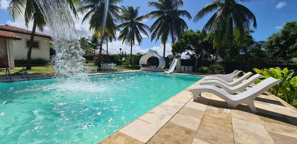Fazenda / Sítio / Chácara com 4 Quartos à venda, 600m² no Barra do Jacuípe, Camaçari