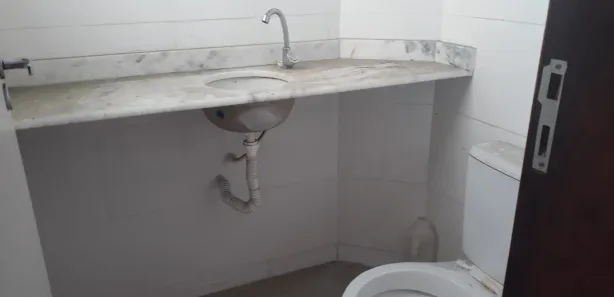 Conjunto Comercial / Sala para alugar, 20m² no Queimadinha, Feira de Santana