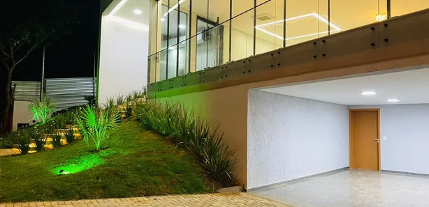 Casa de Condomínio com 4 Quartos à venda, 530m² no Condominio Gran Royalle Confins, Confins