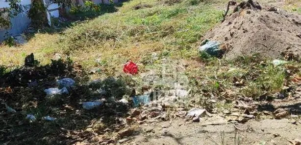 Terreno / Lote Comercial para alugar, 806m² no Itapeba, Maricá