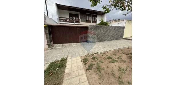 Casa com 4 Quartos à venda, 257m² no São Francisco, Caruaru