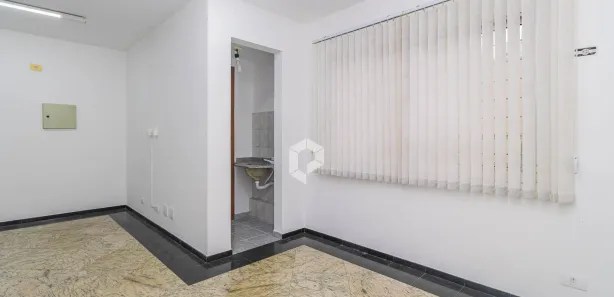 Conjunto Comercial / Sala para venda ou aluguel, 25m² no Centro, Curitiba