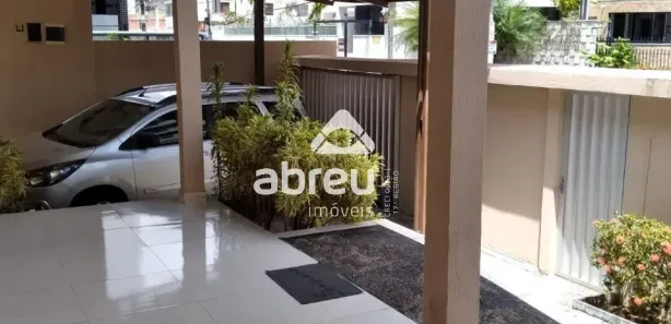 Casa com 4 Quartos à venda, 223m² no Tirol, Natal