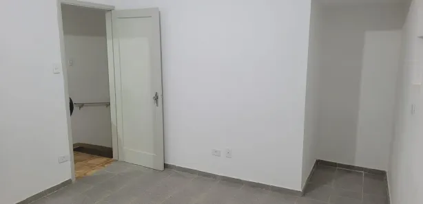 Casa de Vila com 2 Quartos para alugar, 80m² no Embaré, Santos