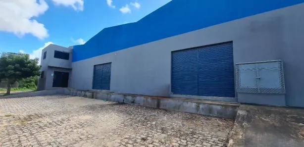 Galpão / Depósito / Armazém para alugar, 605m² no Candelária, Natal