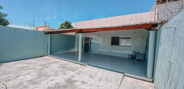 Casa com 4 Quartos à venda, 250m² no Ponta Negra, Natal