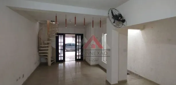 Casa Comercial para alugar, 265m² no Centro, Suzano